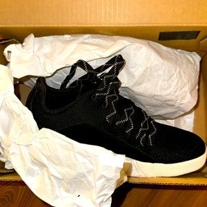 Sorel Out N About Plus Lace Black/Noir - Brand New, Never Used